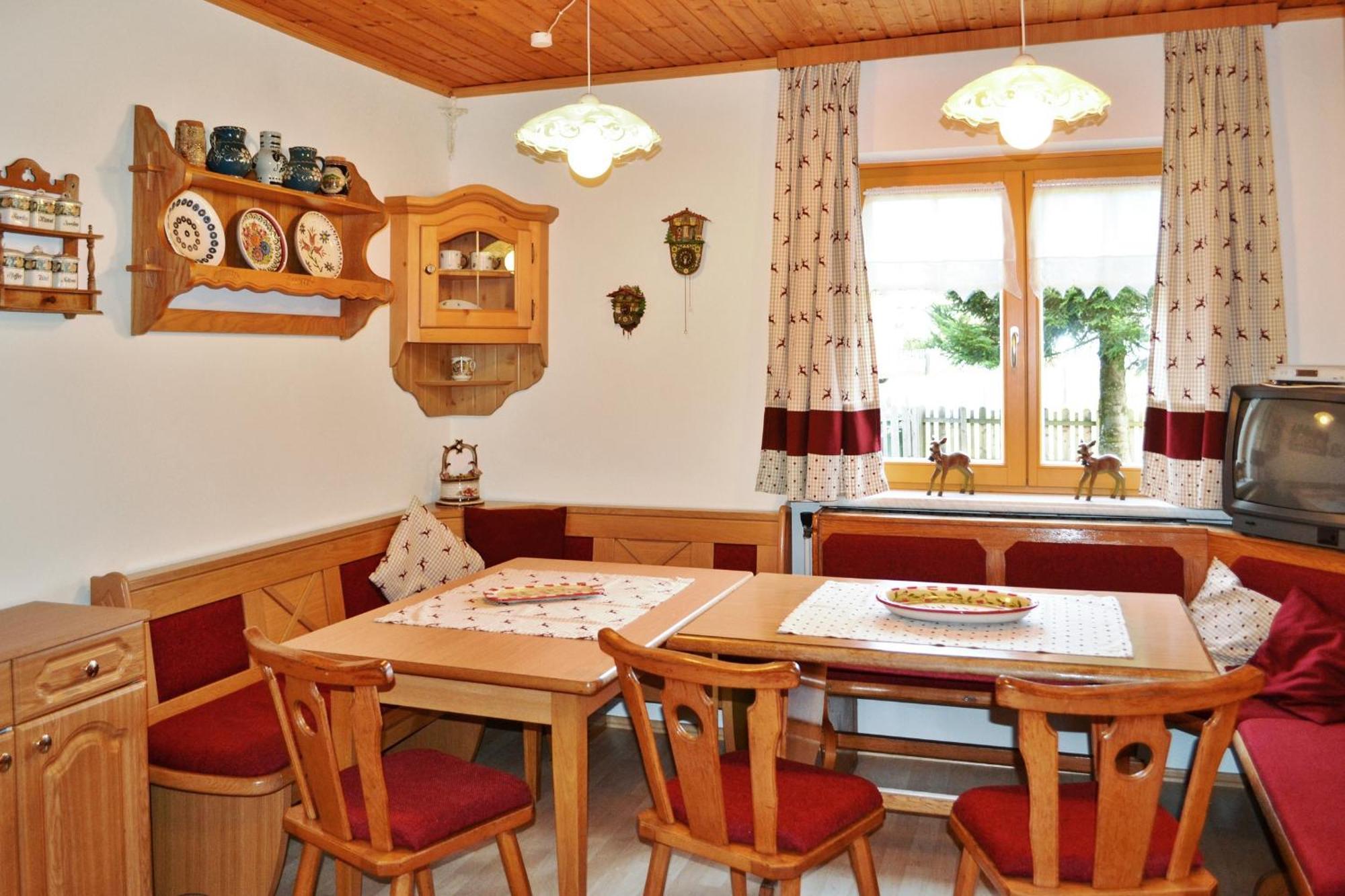 הוילה Charming House In Pruggern, Mountain View חדר תמונה